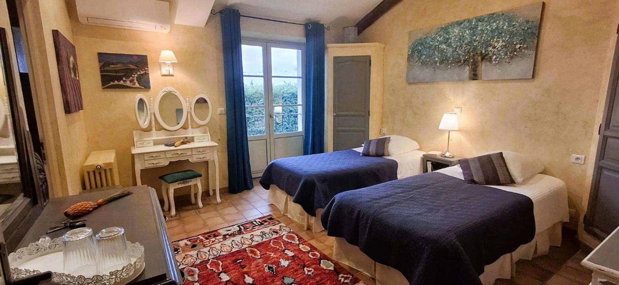 La Bastide Des Amouriers Caumont-sur-Durance Eksteriør billede