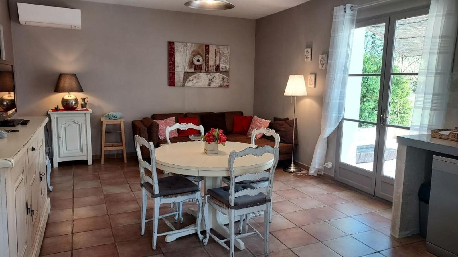 La Bastide Des Amouriers Caumont-sur-Durance Eksteriør billede