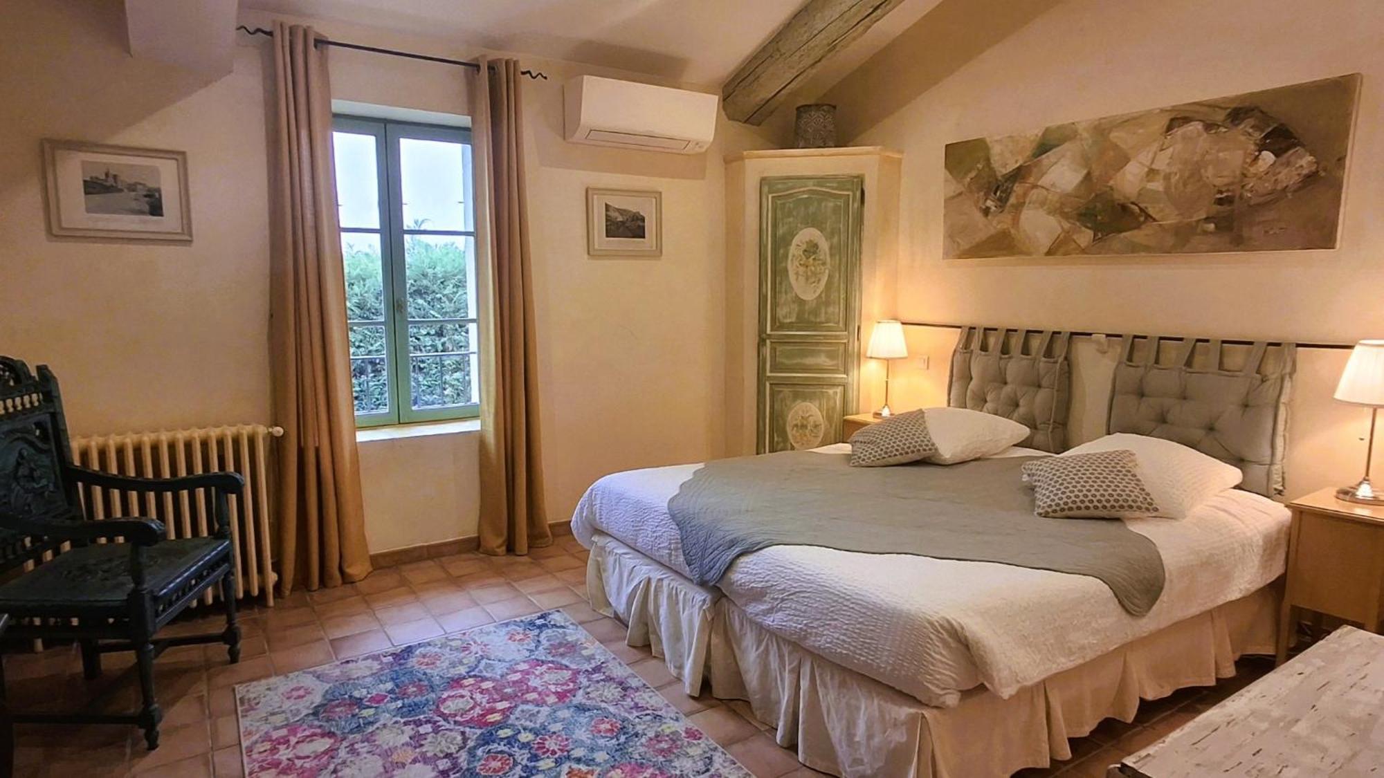 La Bastide Des Amouriers Caumont-sur-Durance Eksteriør billede